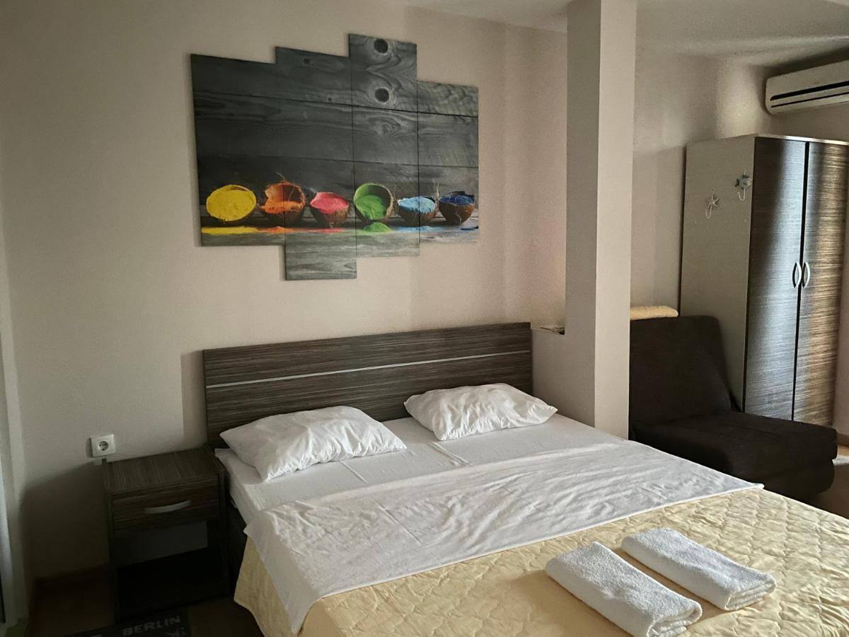 Apartments Lati Улцинь Экстерьер фото