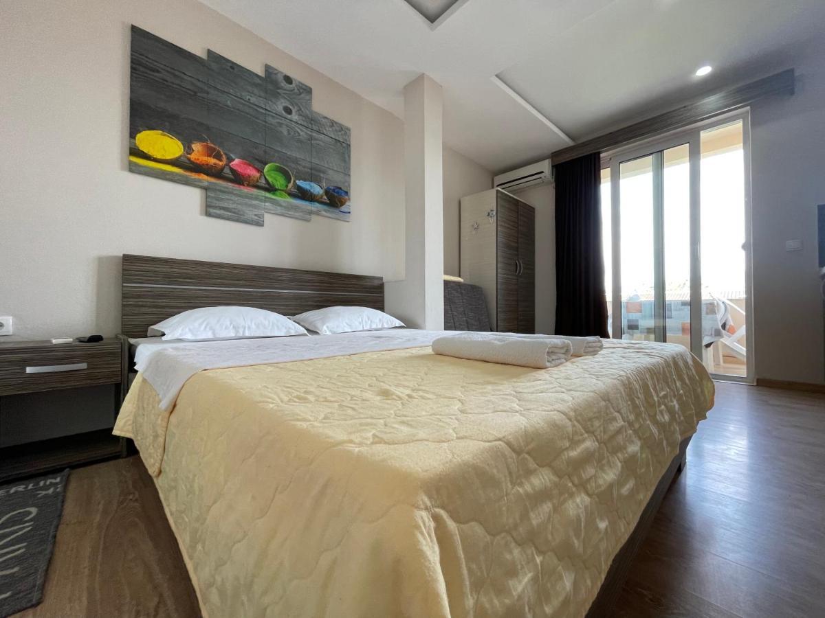 Apartments Lati Улцинь Экстерьер фото