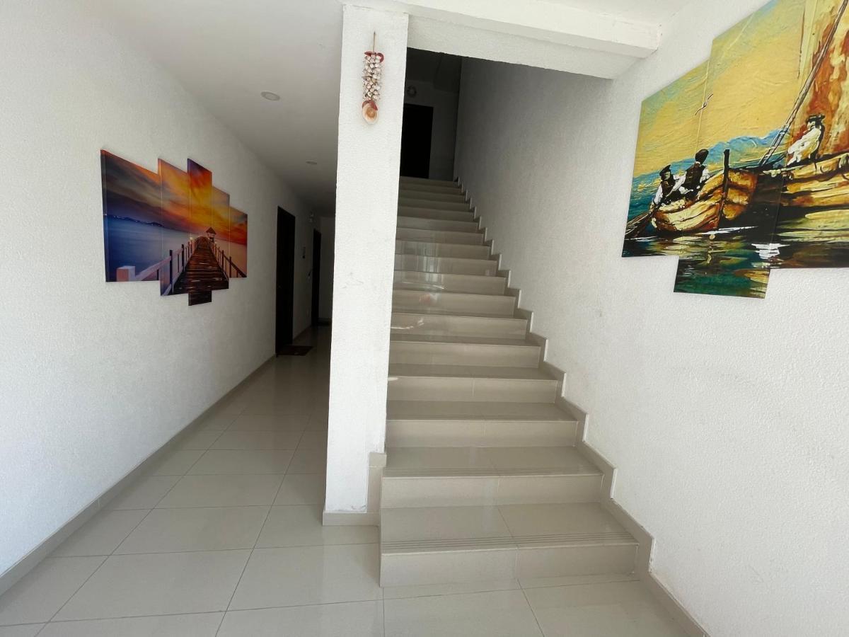 Apartments Lati Улцинь Экстерьер фото